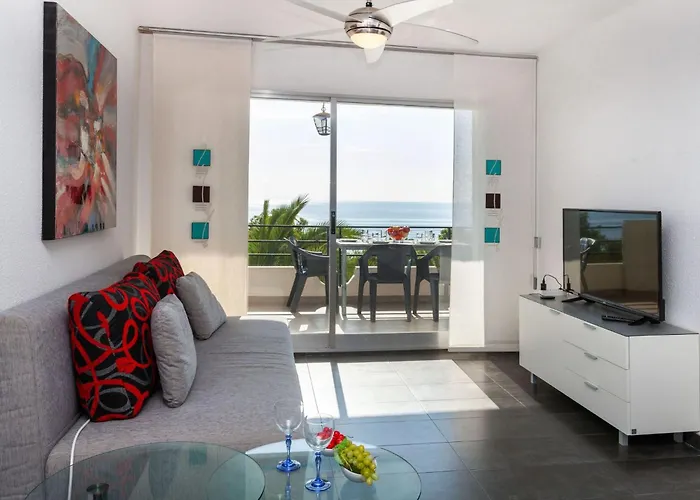 Edificio Meridiano By Interhome Miami Playa