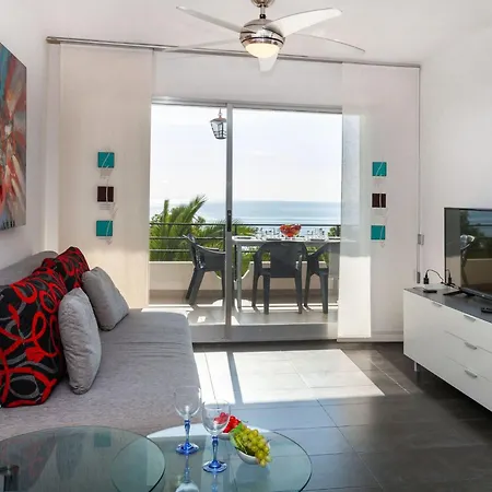 Edificio Meridiano By Interhome Miami Playa